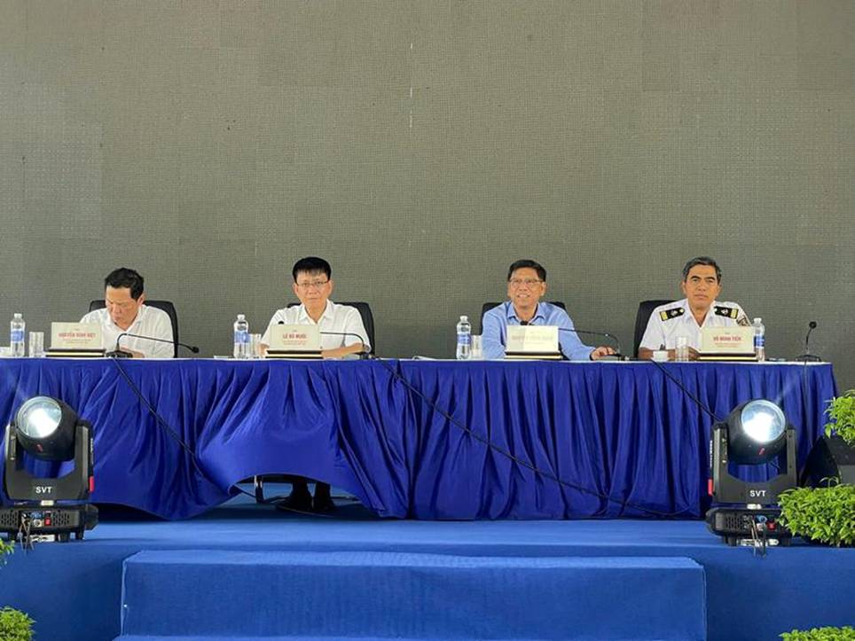 Đối thoại gỡ vướng cho nhiều cho doanh nghiệp hàng hải - Ảnh 5.